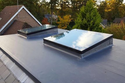 Stylish and durable roof terrace design in the Borough of Kensington and Chelsea, showcasing exceptional roofing craftsmanship.