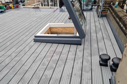 Stylish outdoor urban living space in London demonstrating quality craftsmanship and seamless integration with the surrounding environment.