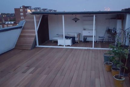 A stylish and inviting outdoor space created by a skilled Mayfair roof terrace designer, utilizing an innovative Sika roofing system.