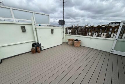 A harmonious blend of nature and urban living showcased on a newly constructed flat roof terrace in Marylebone, London.